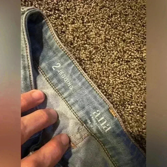 ana brand size 2 light blue woman slim fit jegging girls stretch jeans distress - Picture 8 of 9